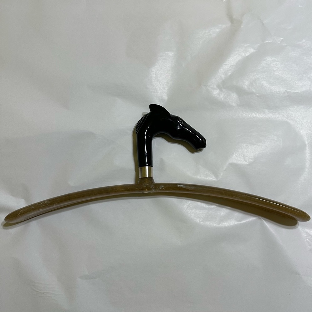 Vintage  Oerre Racalcati Lucite horse hangers - Picture 4 of 14